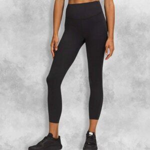 Lululemon Leggings High-Rise Waistband Moisture-Wicking Stretchy Fabric Black 2
